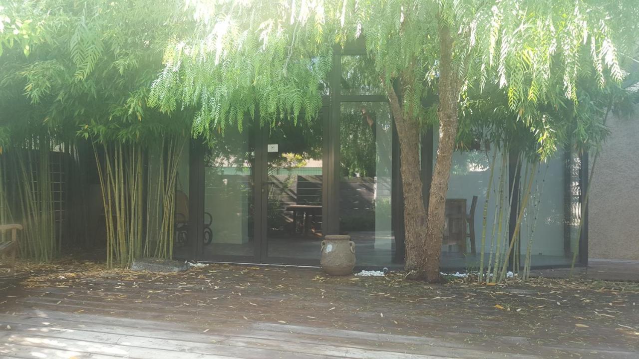 Les Aromatiques - Terrasse & Parking Prive A Villeneuve Les Avignon - Proche Golf Academy Buitenkant foto